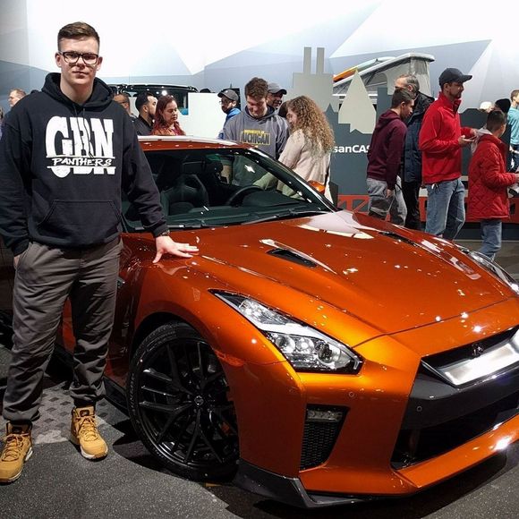 Meet your Posher, Patryk - Picture 1 of 1